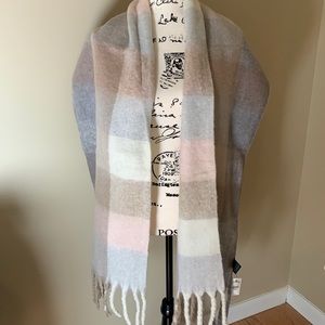 Express oversized plaid Scarf